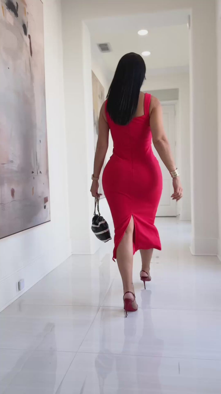 Mateo (Tomato Red Midi Dress)