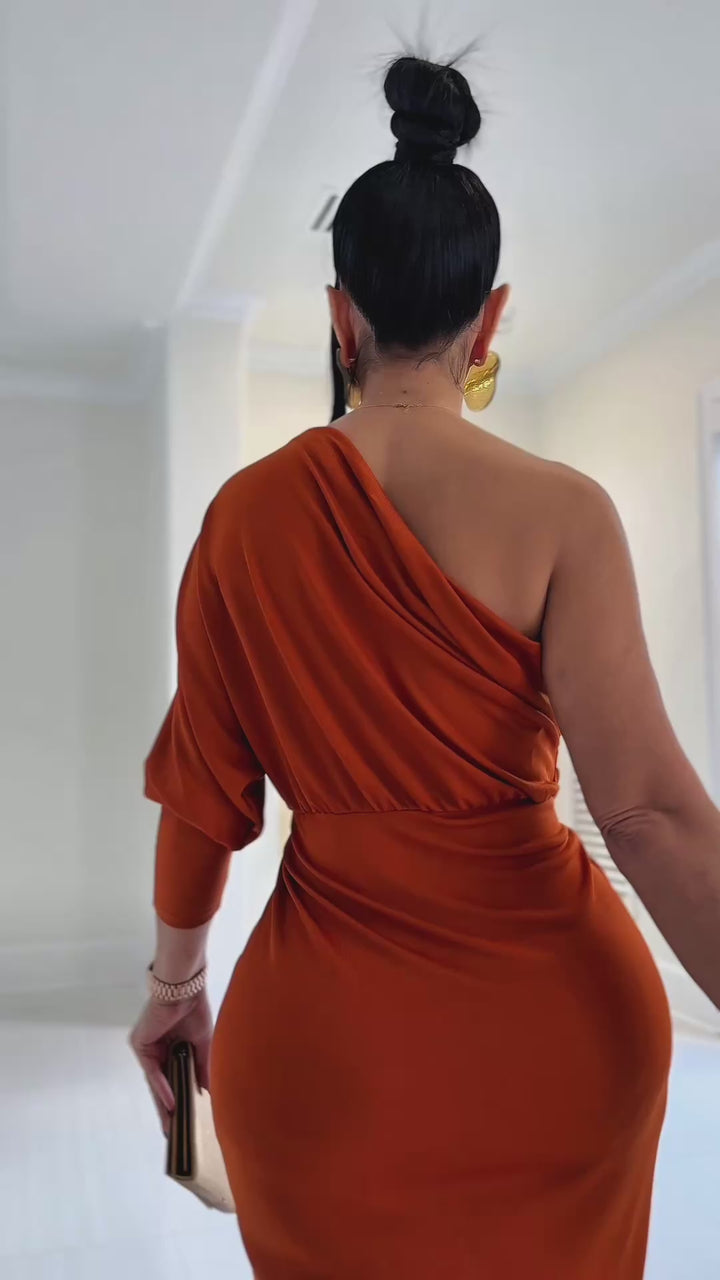 Omar (Rust Ruched Knit Dress)