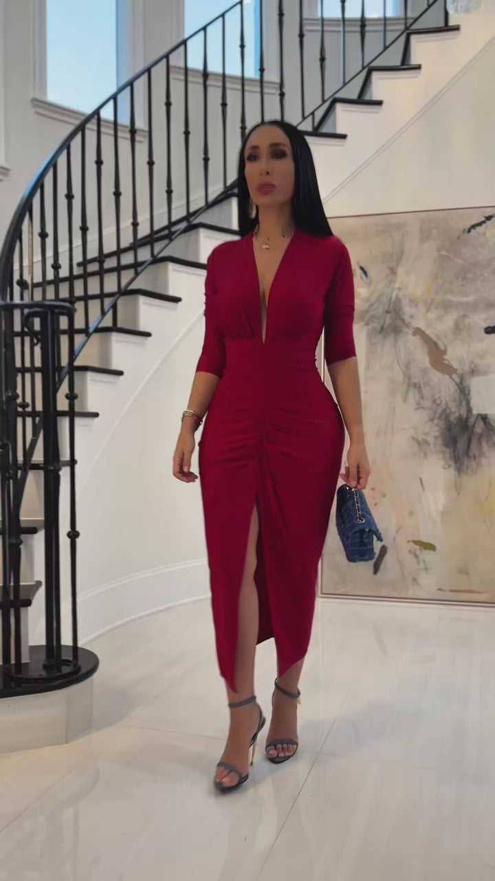 Vanta Too (Wine Red Dress)