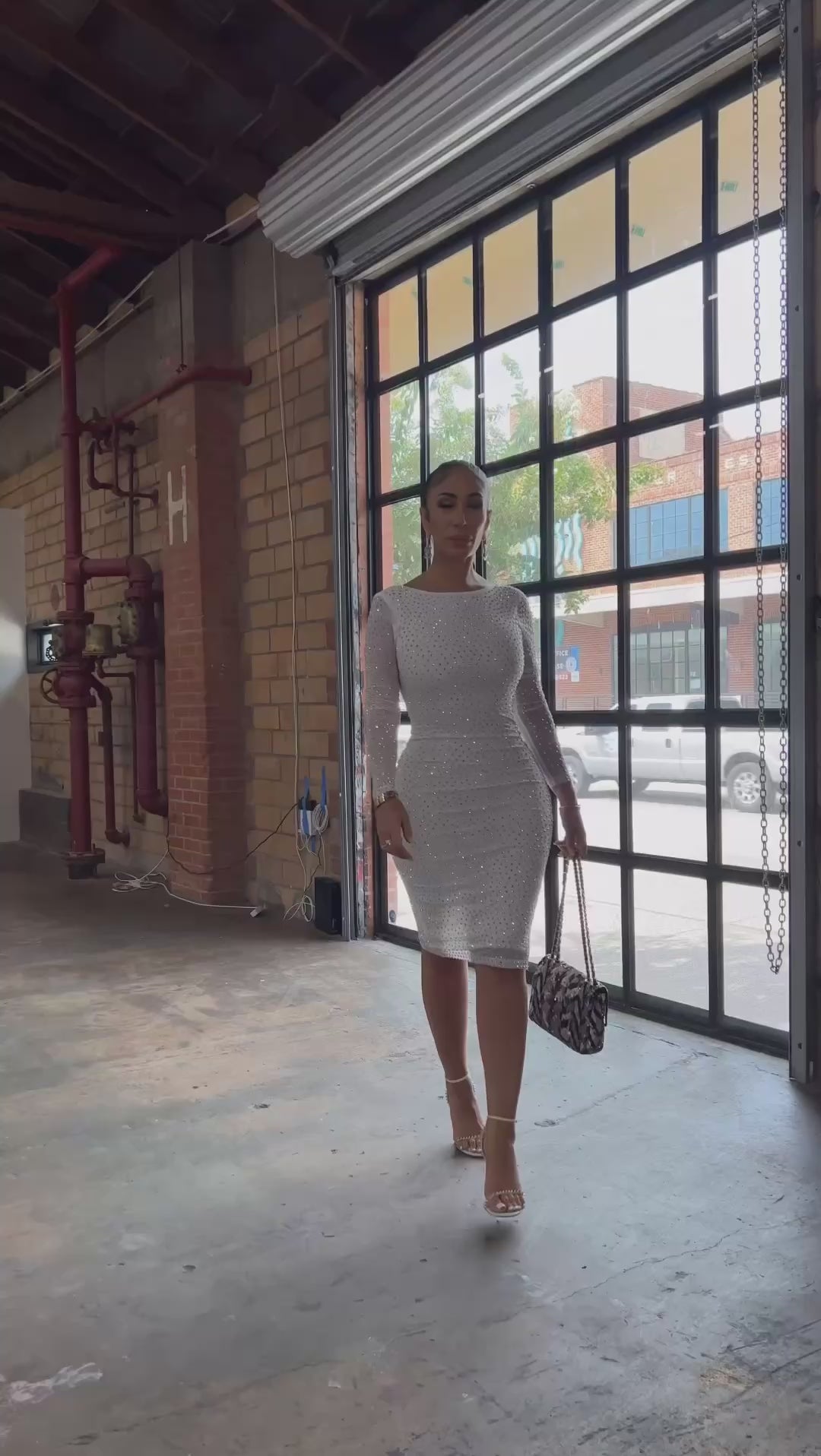 Dazzle (Ivory Midi Dress)