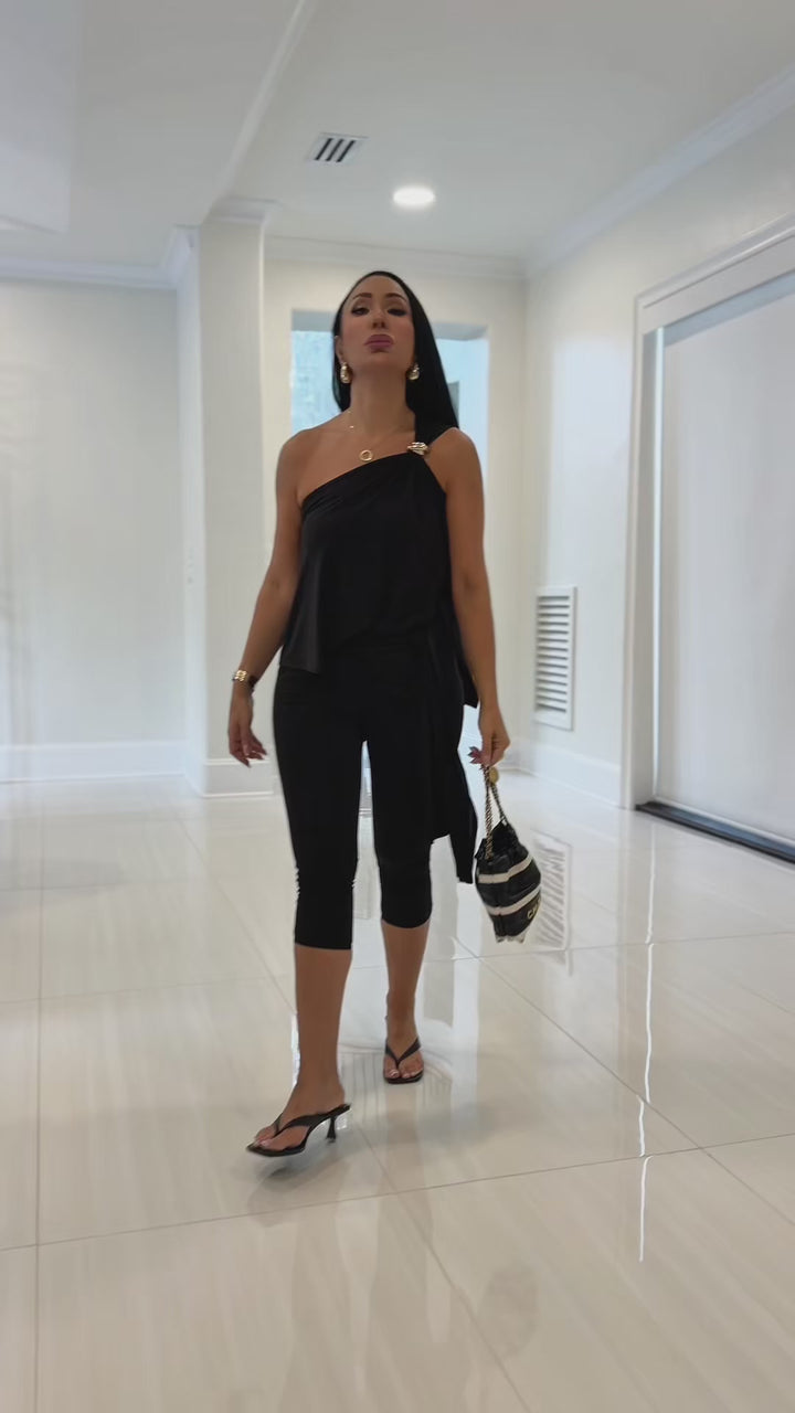 Kaycen (Black Three Piece Capri Pant Set)
