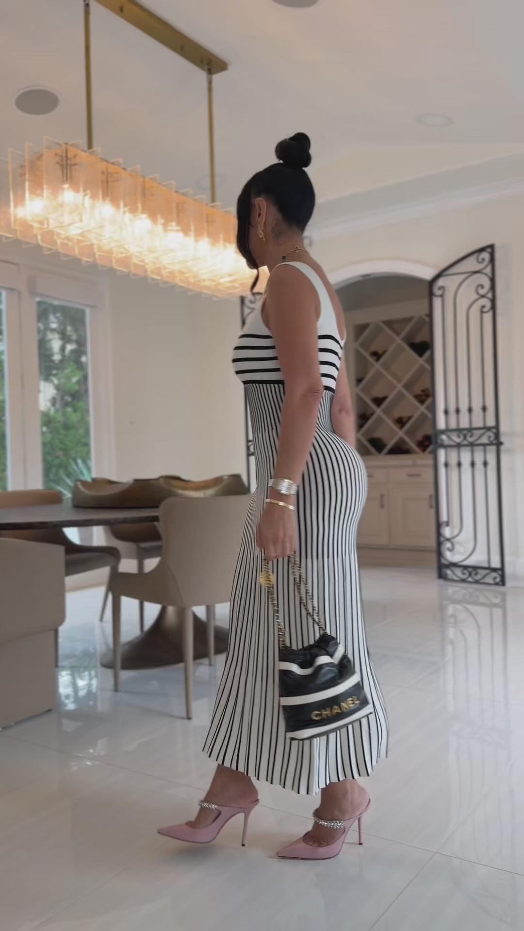 Fee (Cream/Black Dress)