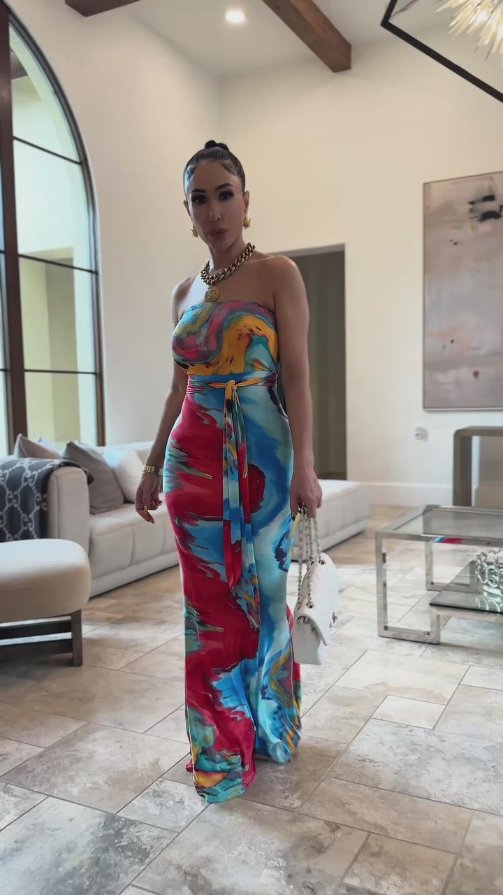 Taesha (Blue/Red Multi Maxi Dress)