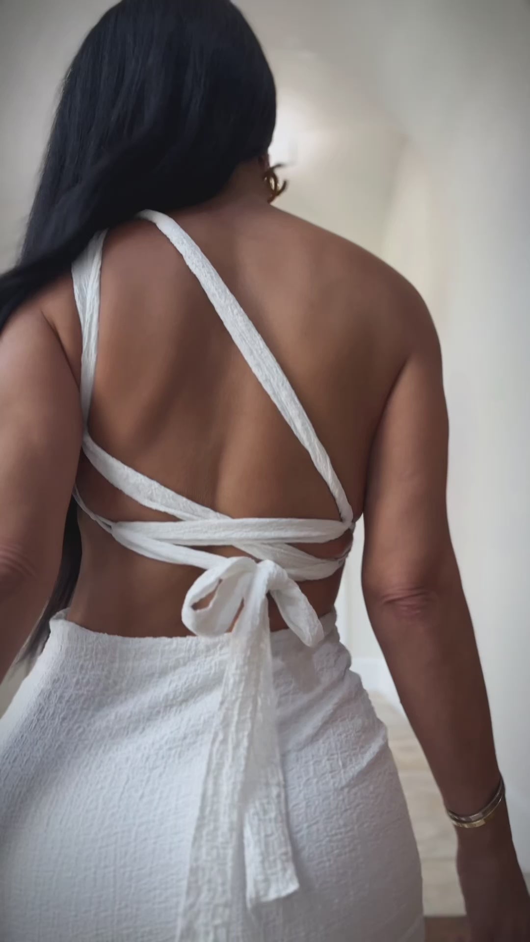 Hanny (White Maxi Dress) PRE-ORDER Ships 8/21