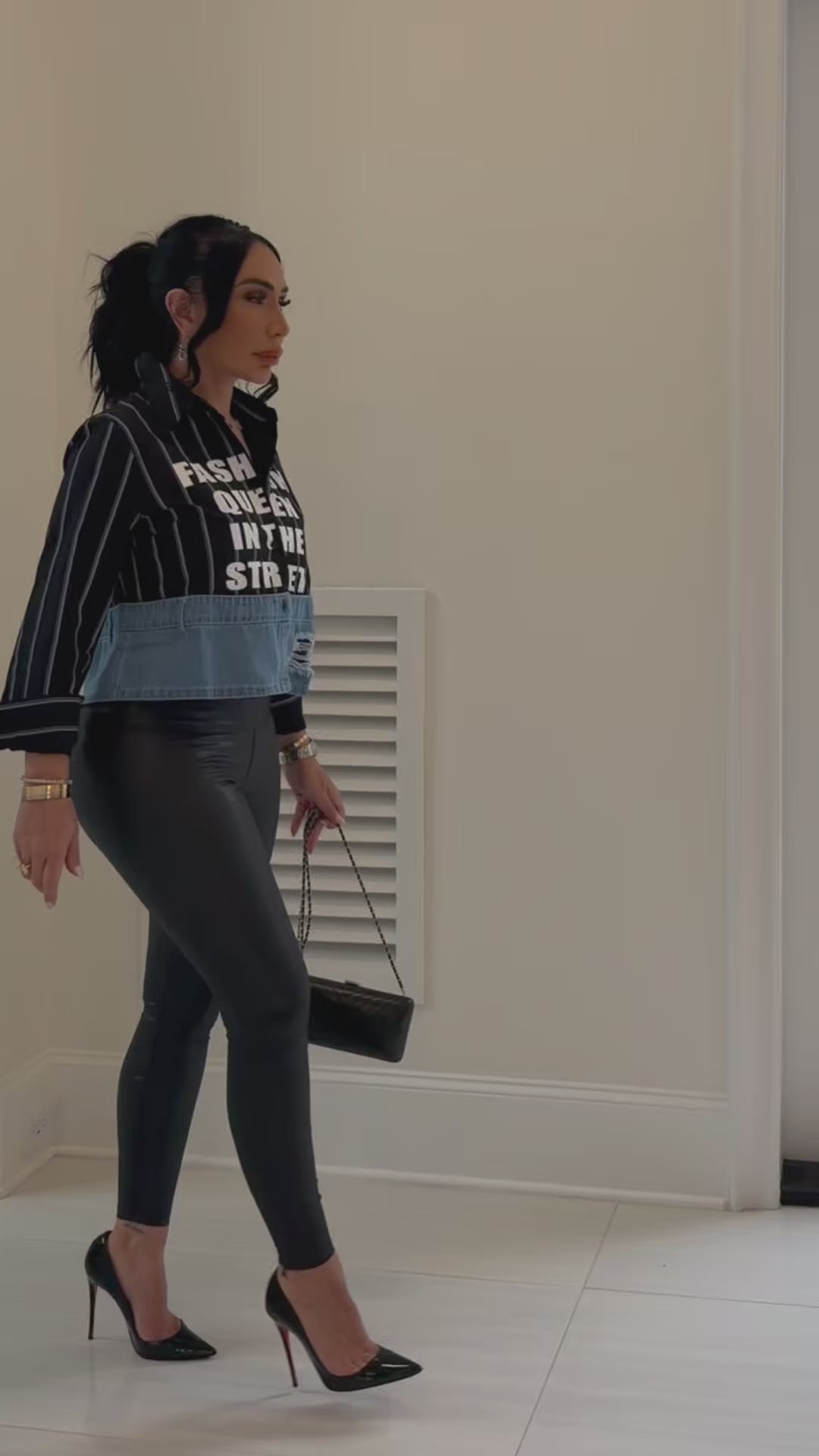 Yeat (Black Leggings)