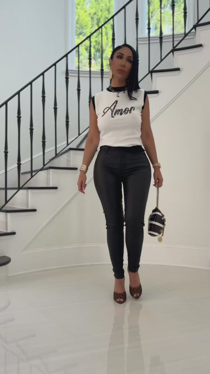 Madame (White/Black Top)