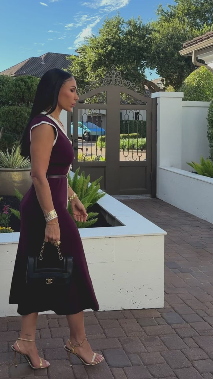 Lynn (Plum/White Midi Dress)