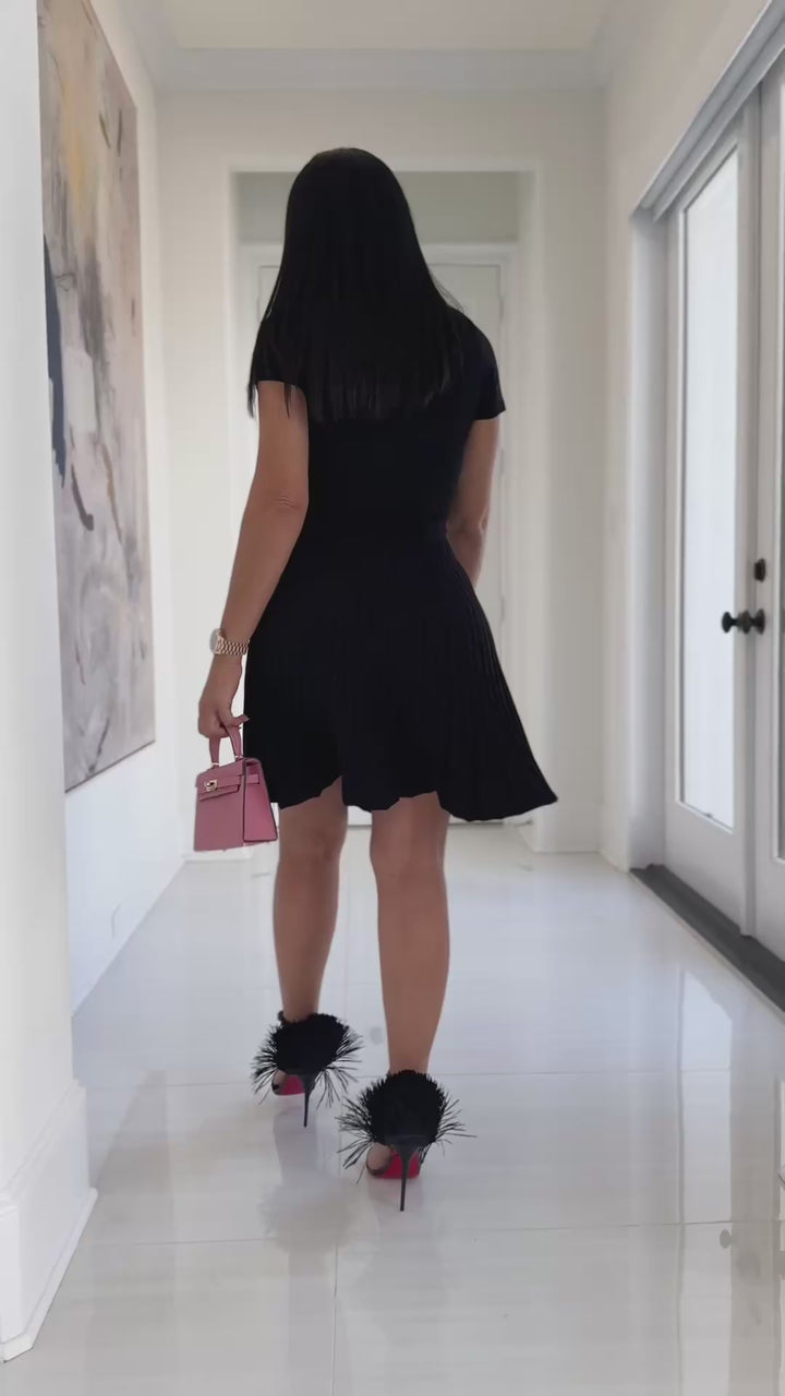 Ravelle Too (Black Dress)
