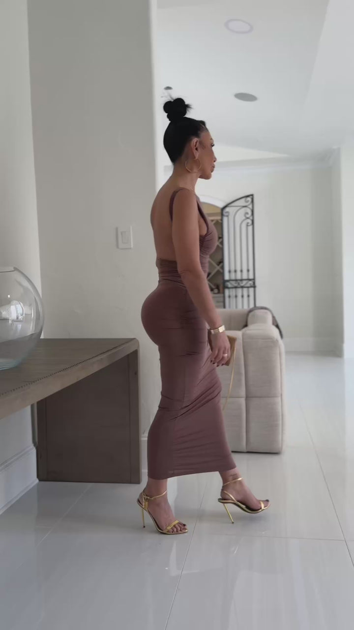 Joziah (Brown Midi Dress)